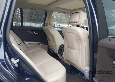 2015 Mercedes-Benz Glk 350 z USA, uszkodzony, nr VIN WDCGG5HB2FG426523